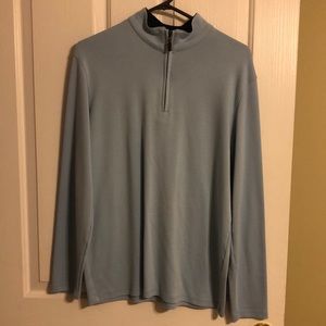 Mizzen & Main pullover medium trim fit. Light blue color